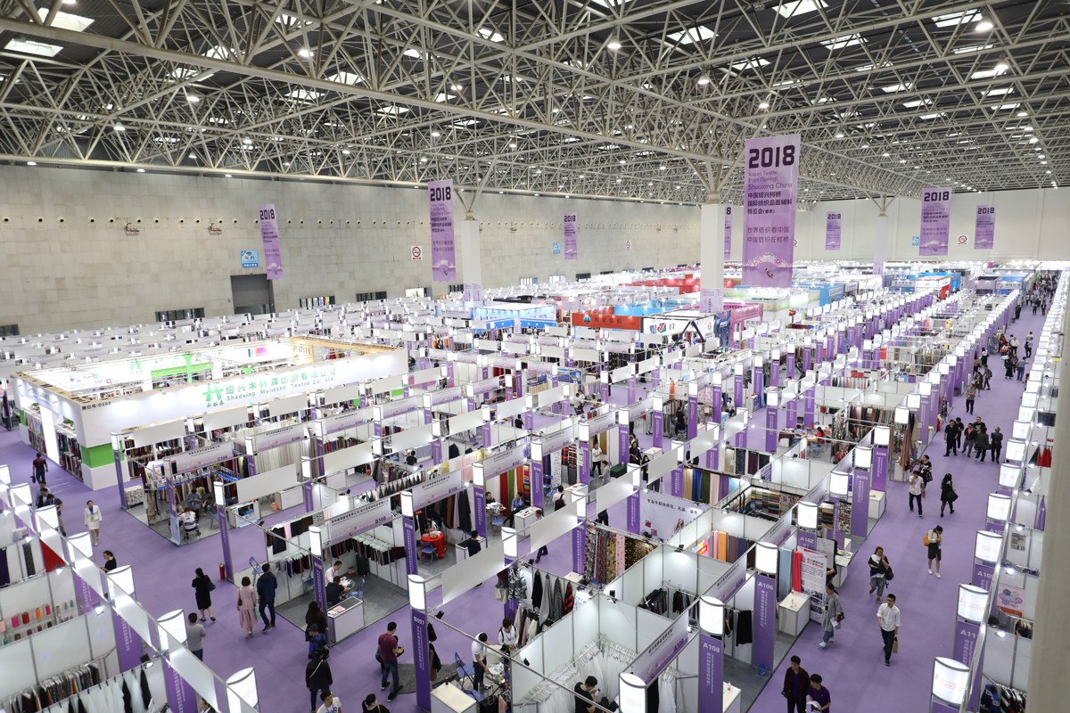 麂皮绒,麂皮绒现货,针织麂皮绒,弹力麂皮绒,空气层麂皮绒,麂皮绒复合羊羔绒,灯芯绒,灯芯绒面料,灯芯绒现货,韩国绒,仿麻布,金舵纺织