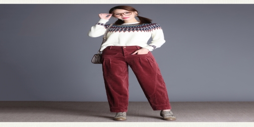 灯芯绒成为今秋最IN的时髦货，各大品牌设计师都对它伸出了橄榄枝！