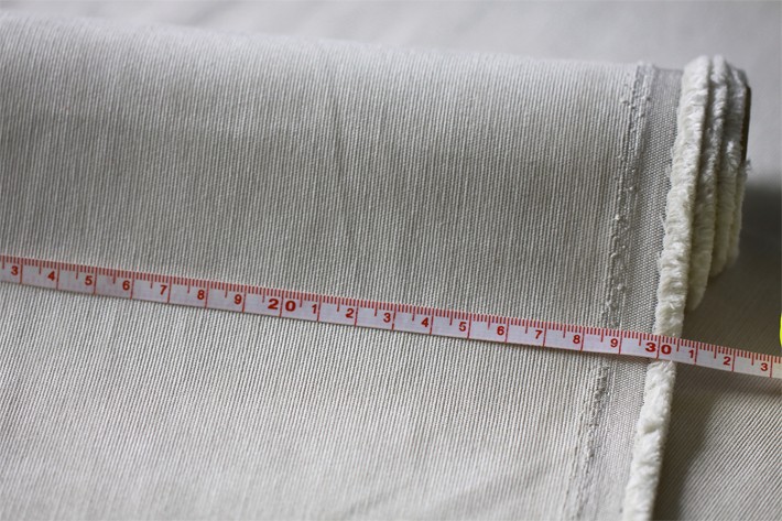 28条涤锦灯芯绒,超细条绒图片 28条涤锦灯芯绒,超细条绒图片